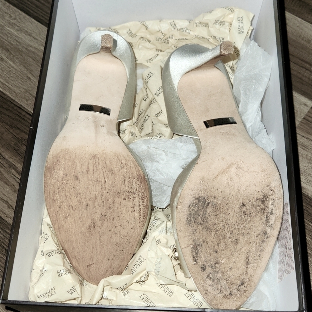 Badgley Mischka GIANA embellished wedding/special occasion shoes cream size 7 - Picture 4 of 8